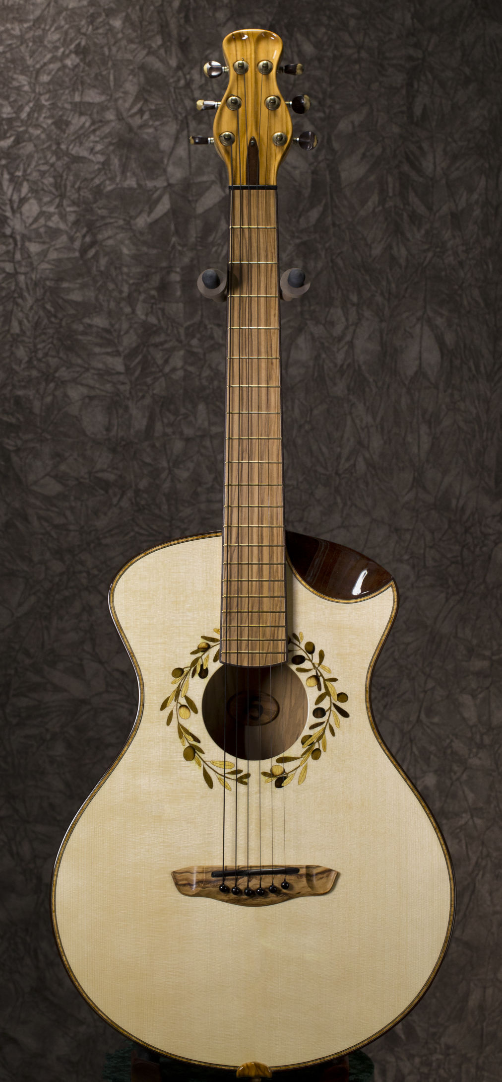 Penelope 000 12 fret